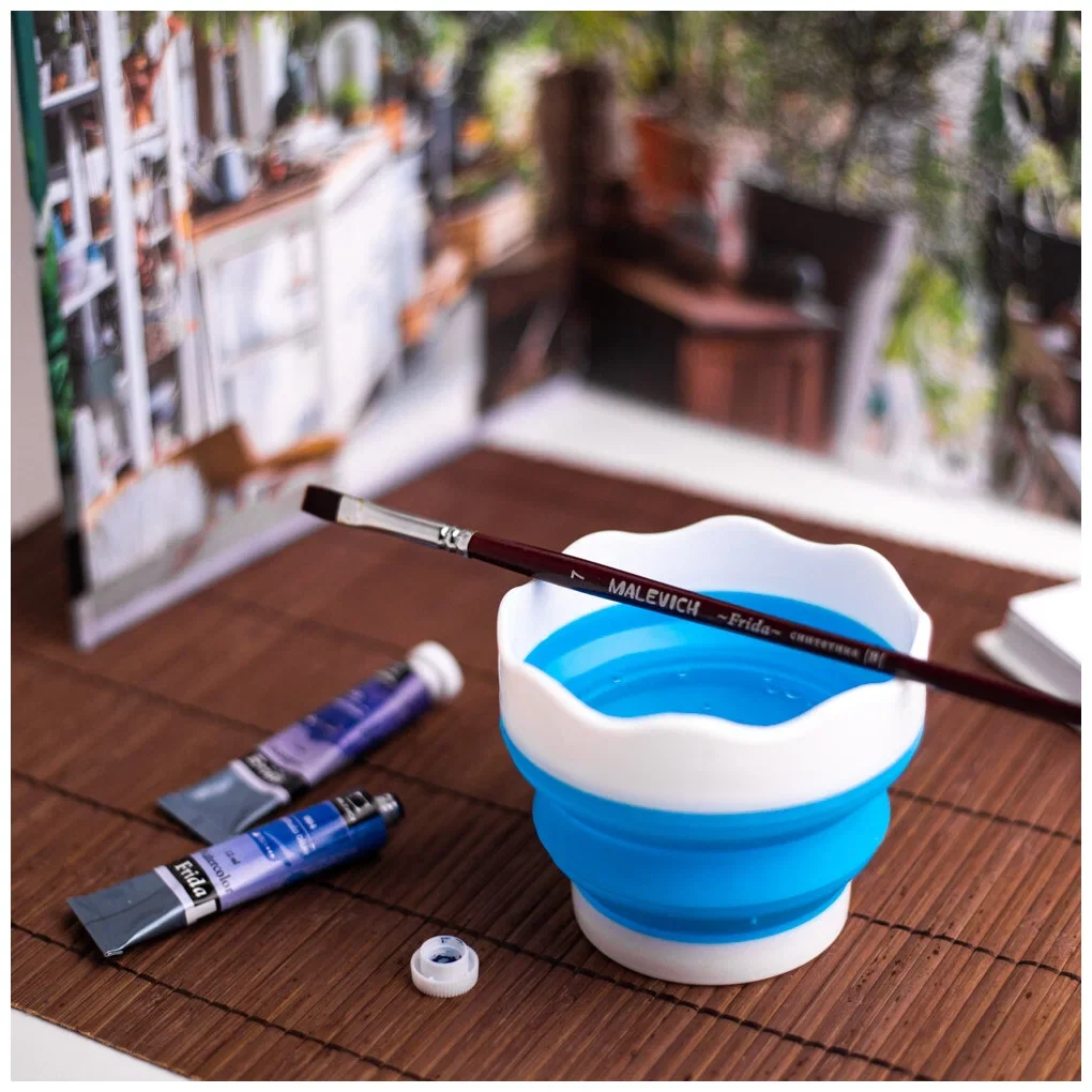 Collapsible Paint Brush Washer Cup - Image 9